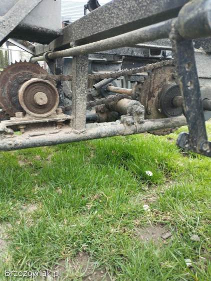 Sprzedam trójkołowca wraz z wozem bez silnika