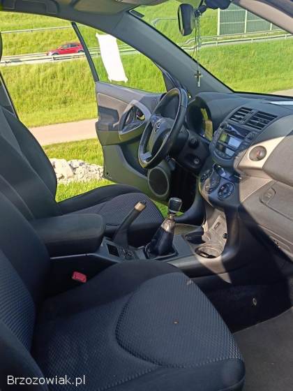 Toyota RAV4 2010