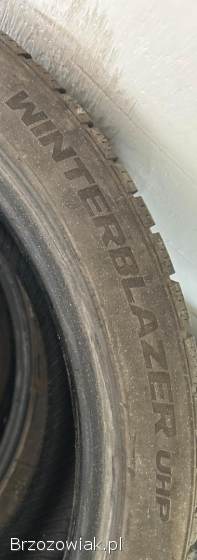 Opony zimowe Compasal WinterBlazer UHP 225/40 R18