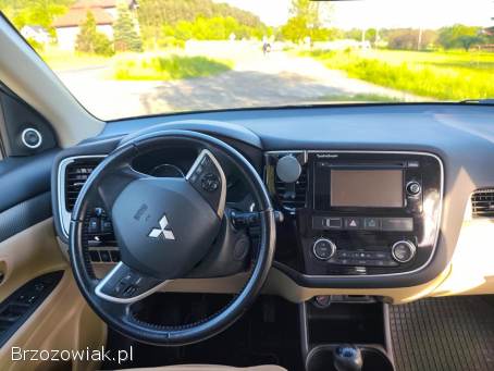 Mitsubishi Outlander 2013