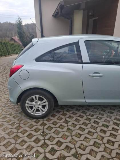 Opel Corsa D 2009