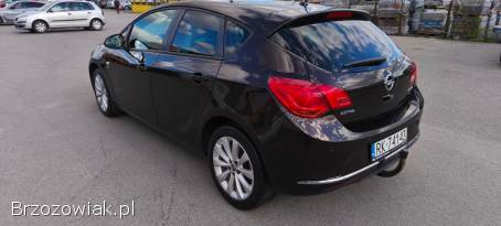 Opel Astra 2013
