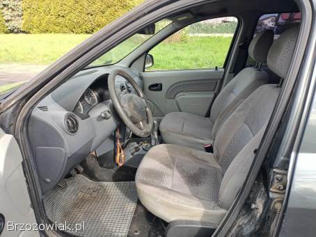 Dacia Logan 1.  6 08r 2008