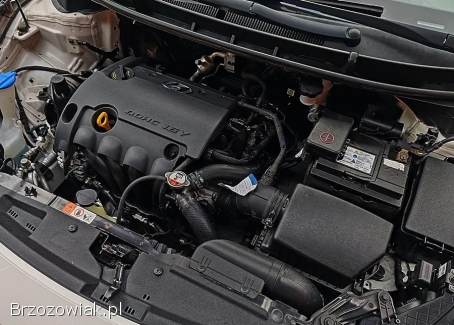 Hyundai i30 1.  4 DOHC 100KM 2014