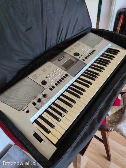 Keyboard Yamaha PSR E413