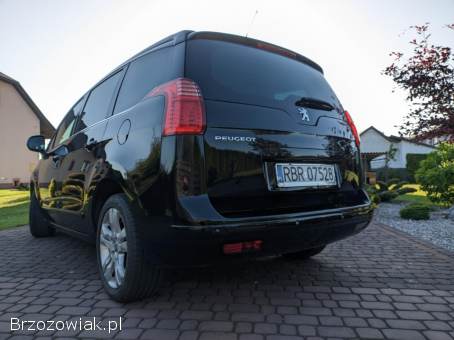 Peugeot 5008 2011