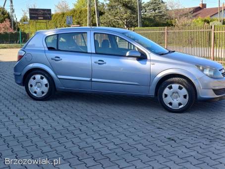 Opel Astra 1,  4 z Gazem 2005