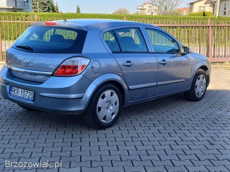 Opel Astra 1,  4 z Gazem 2005