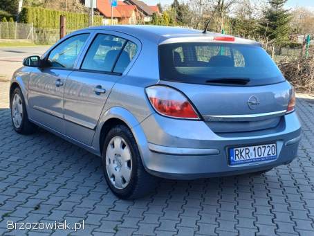 Opel Astra 1,  4 z Gazem 2005