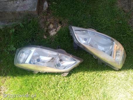 Sprzedam przednie lampy