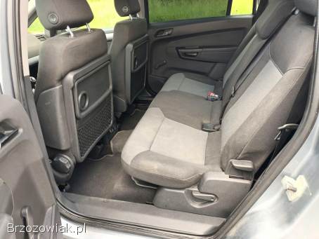 Opel Zafira 1.  9CDTI 101km 06 2006