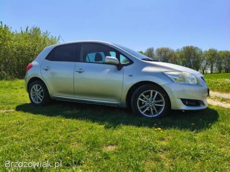 Toyota Auris 1 2009