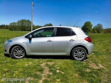 Toyota Auris 1 2009