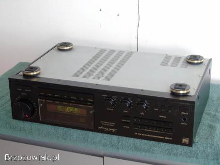 Wzmacniacz z radiem Dual CR-9065 mocny i sprawny.  DOSTAWA