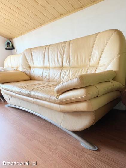 Zestaw wypoczynkowy wersalka-sofa-fotel