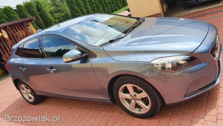 Volvo V40 V40 1,  6T 150KM 2012