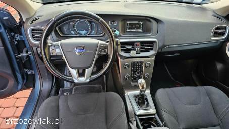 Volvo V40 V40 1,  6T 150KM 2012