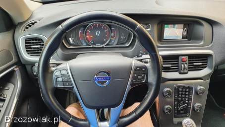 Volvo V40 V40 1,  6T 150KM 2012