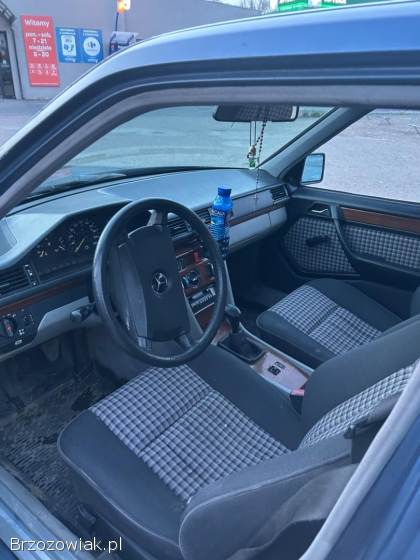 Mercedes-Benz W124 300 d  1991