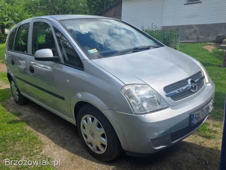 Opel Meriva 1.  6 benzyna 2004