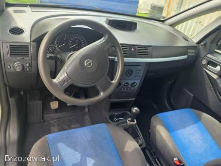 Opel Meriva 1.  6 benzyna 2004