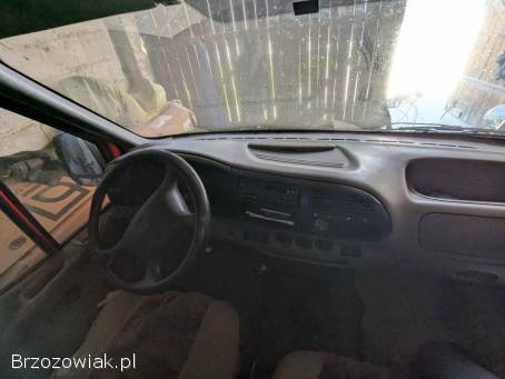 Ford Transit 2.  5 TD 95 r.  85 KM