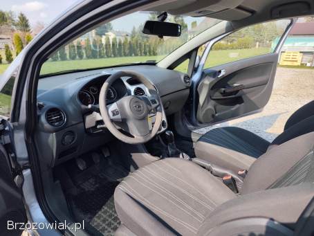 Opel Corsa D 2009