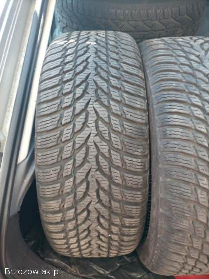 Cztery zimowe opony Nokian 225/50/18