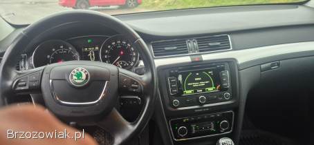 Škoda Superb 2 2012