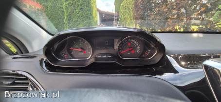 Peugeot 208 2015