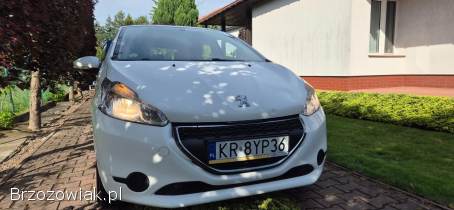 Peugeot 208 2015
