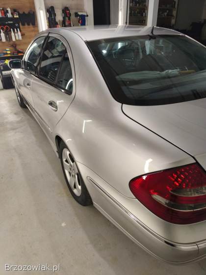 Mercedes-Benz Klasa E W211 Avangarde 2003