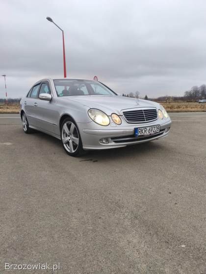 Mercedes-Benz Klasa E W211 Avangarde 2004