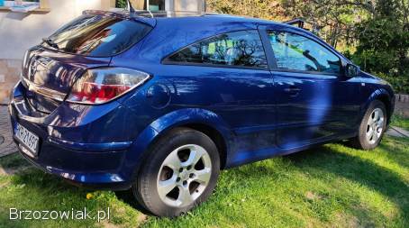Opel Astra H GTC 2005