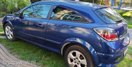 Opel Astra H GTC 2005