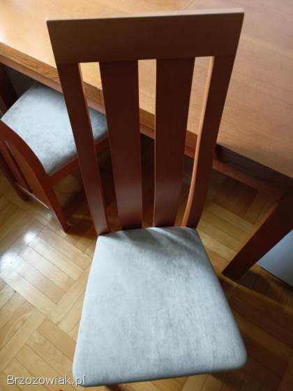 Zestaw stół rozkładany + 4 krzesła