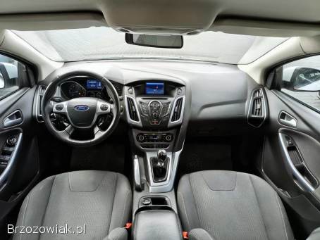 Ford Focus Benzyna!   2012
