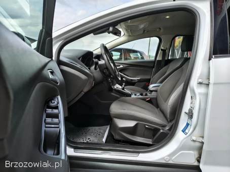 Ford Focus Benzyna!   2012