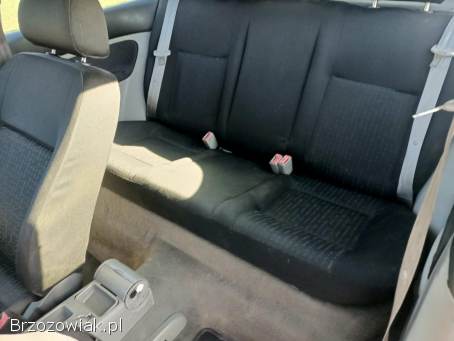 Volkswagen Golf 1.  9TDI 101km 01r 2001
