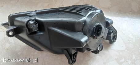 Prawa lampa przeciwmgielna halogen Seat