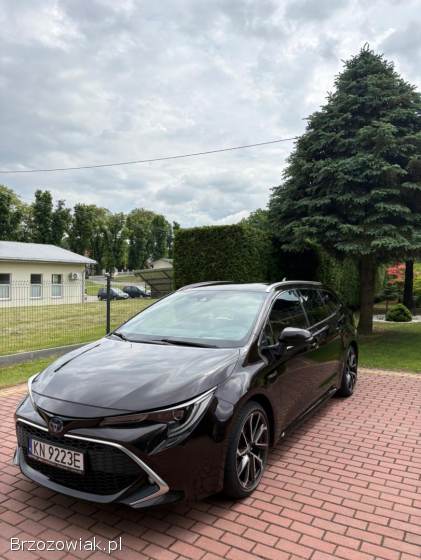 Toyota Corolla 2.  0 Hybrid 2020