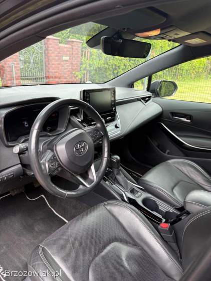 Toyota Corolla 2.  0 Hybrid 2020