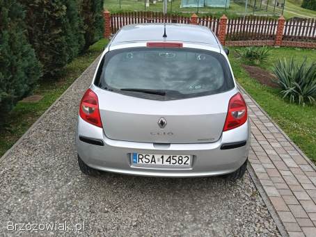 Renault Clio Hatchback  2005