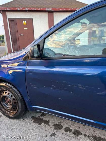 Toyota Yaris 1999