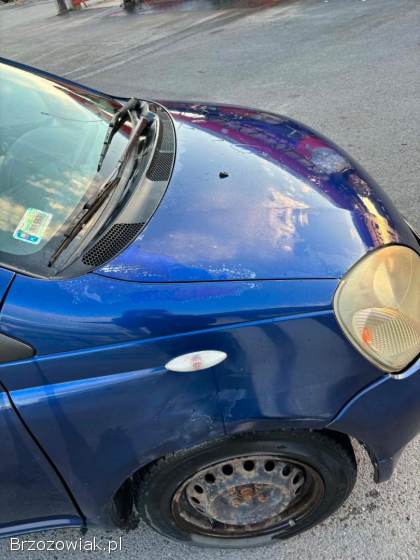 Toyota Yaris 1999