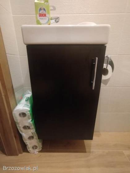 Wisząca szafka pod umywalkę