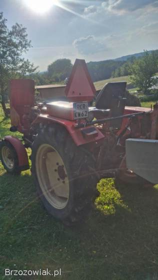 Ciągnik rolniczy T-25