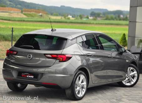 Opel Astra 1.  4turbo Dynamic 2018