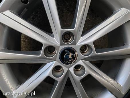 ALUFELGI 17 SKODA -  VW -  SEAT Z OPONAMI GOODYEAR 225/45R17 ROK 2024