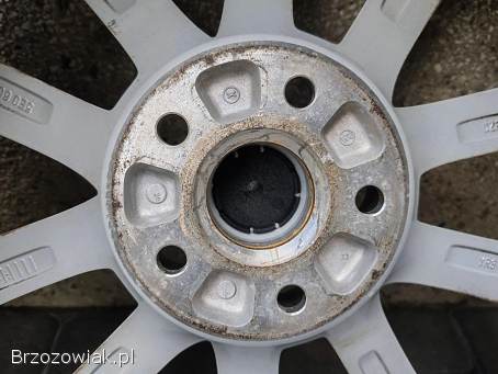 ALUFELGI 17 SKODA -  VW -  SEAT Z OPONAMI GOODYEAR 225/45R17 ROK 2024